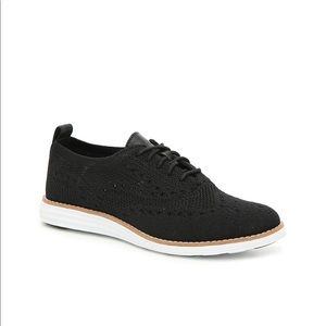 COLE HAAN ORIGINAL GRAND WINGTIP 7 BLACK